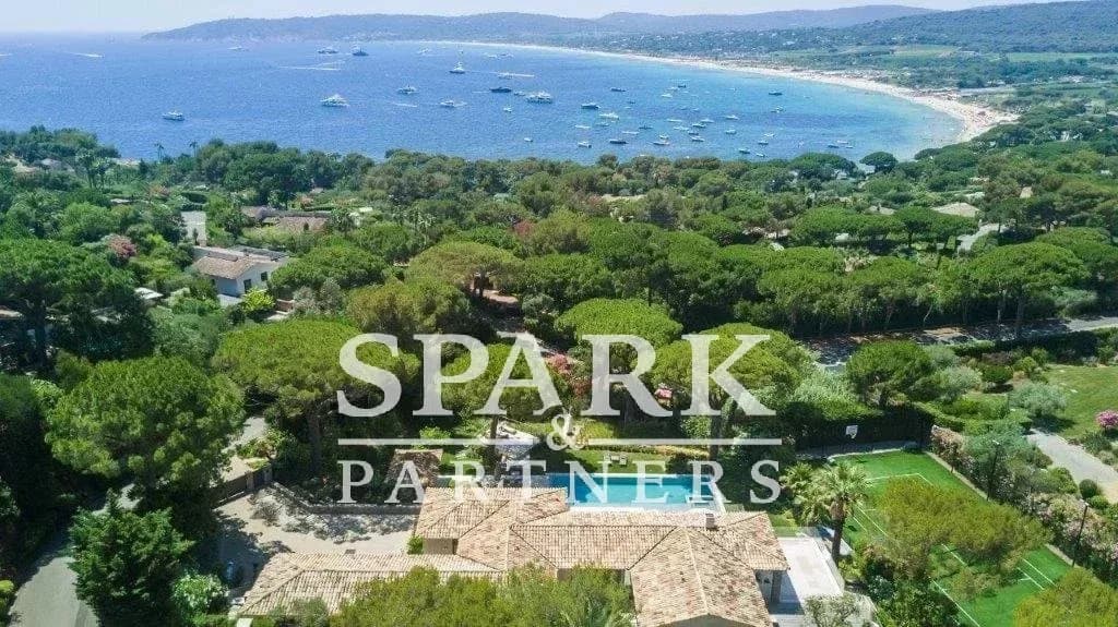 Ramatuelle - Superbe villa accès à pieds à la plage de Pampelonne