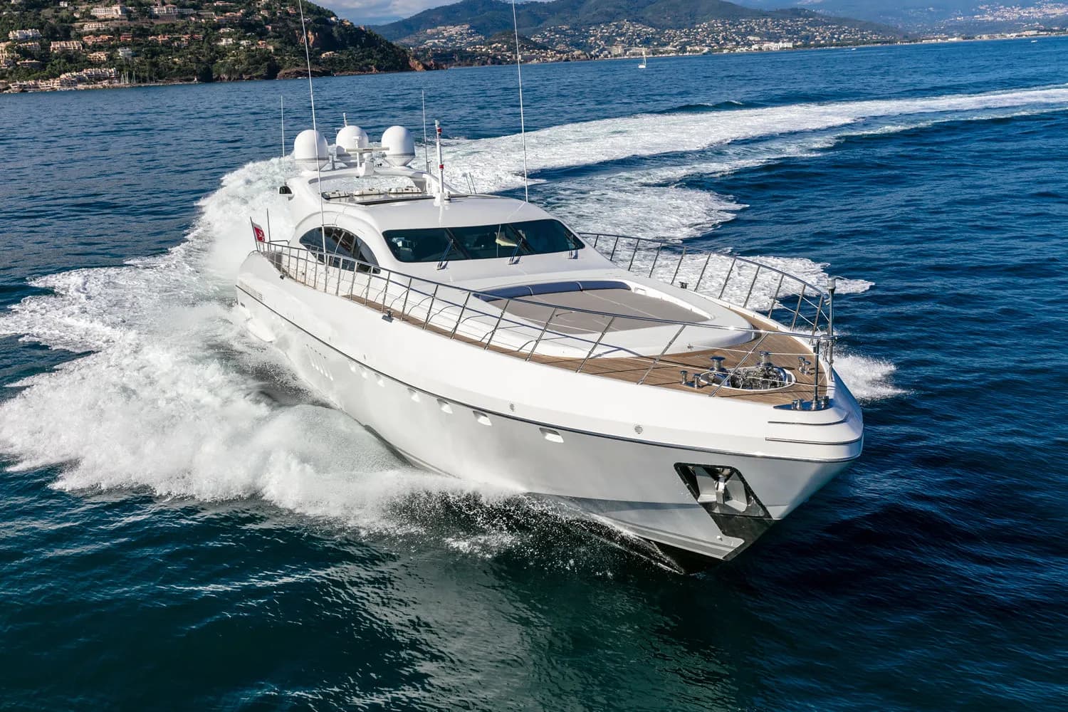 M/Y Bo