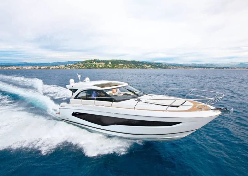 M/Y Leader 46