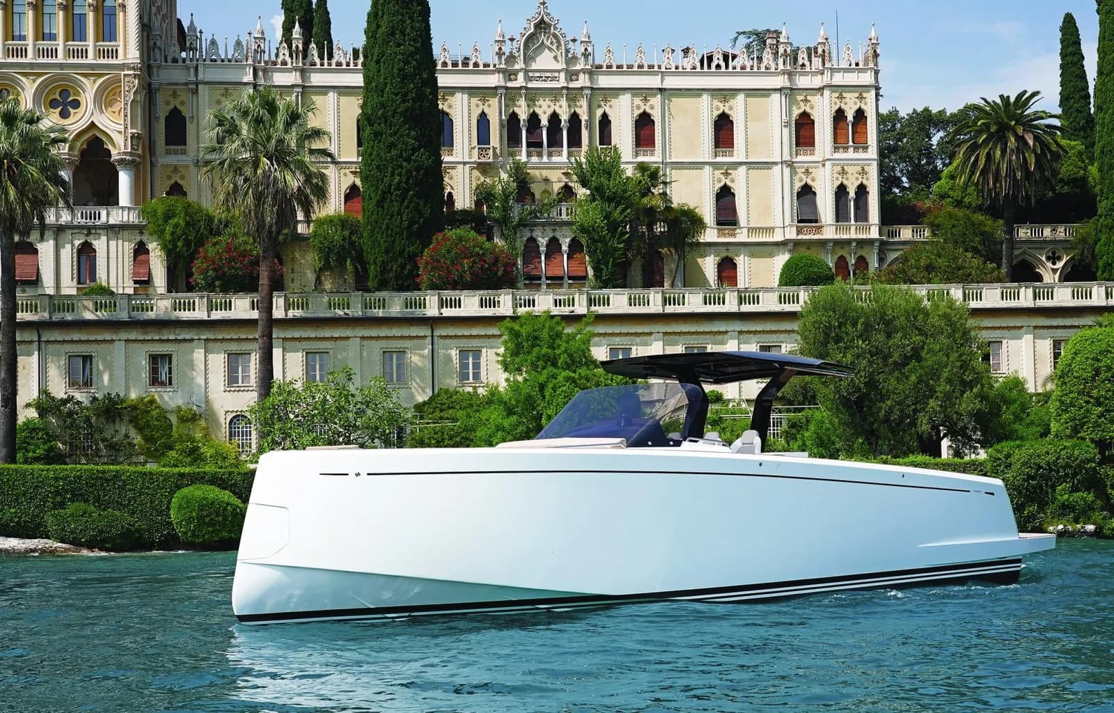 M/Y Pardo 43