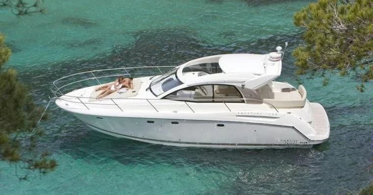 M/Y Prestige 38s