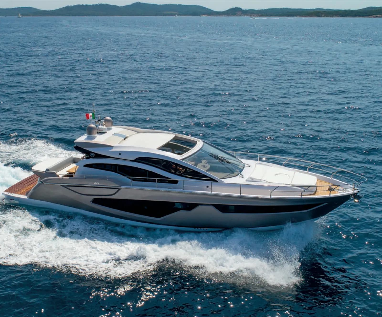 M/Y Sessa C54