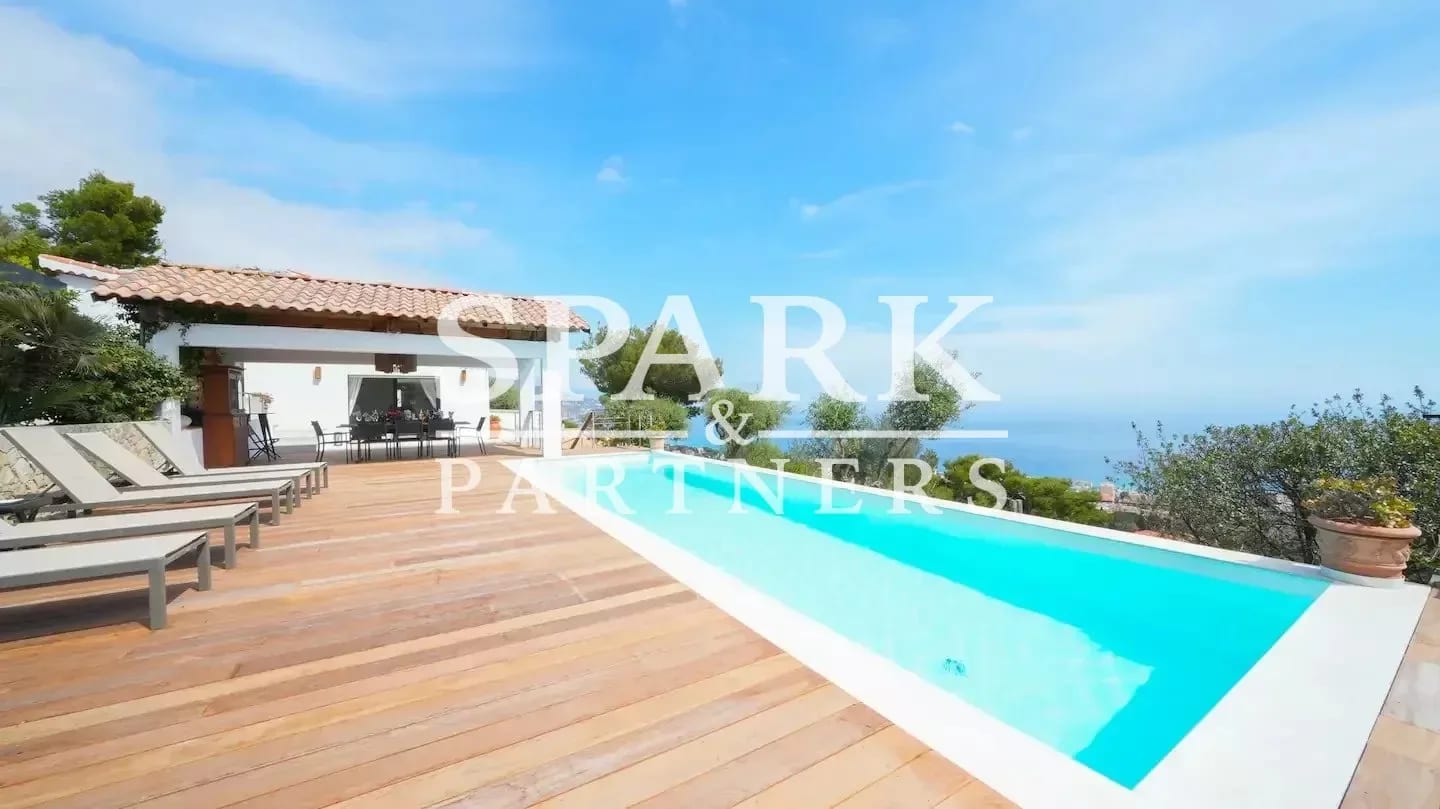 Roquebrune Cap Martin - Villa avec vue panoramique imprenable sur la mer — 3
