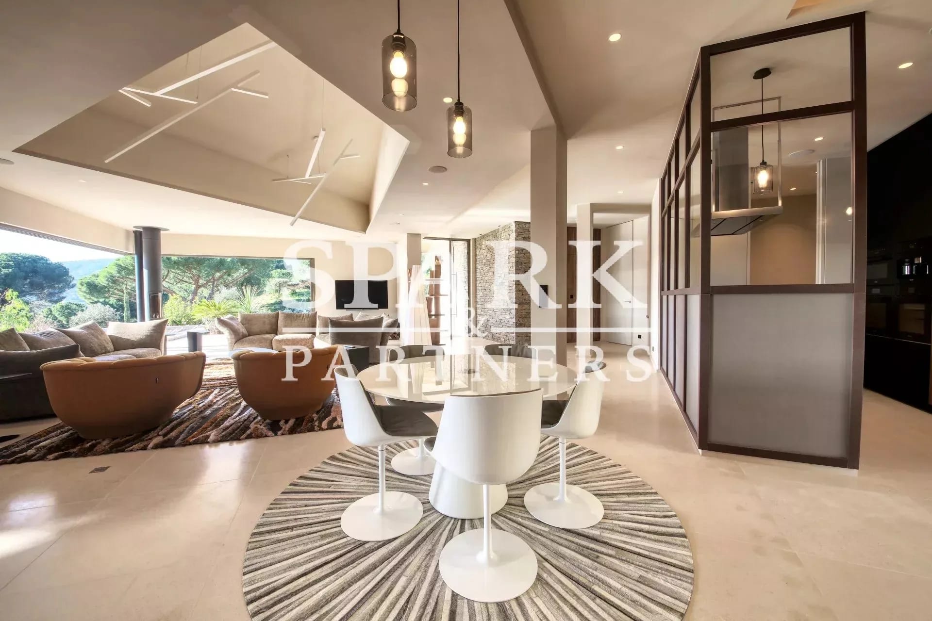 Ramatuelle - Belle villa contemporaine proche des plages — 3