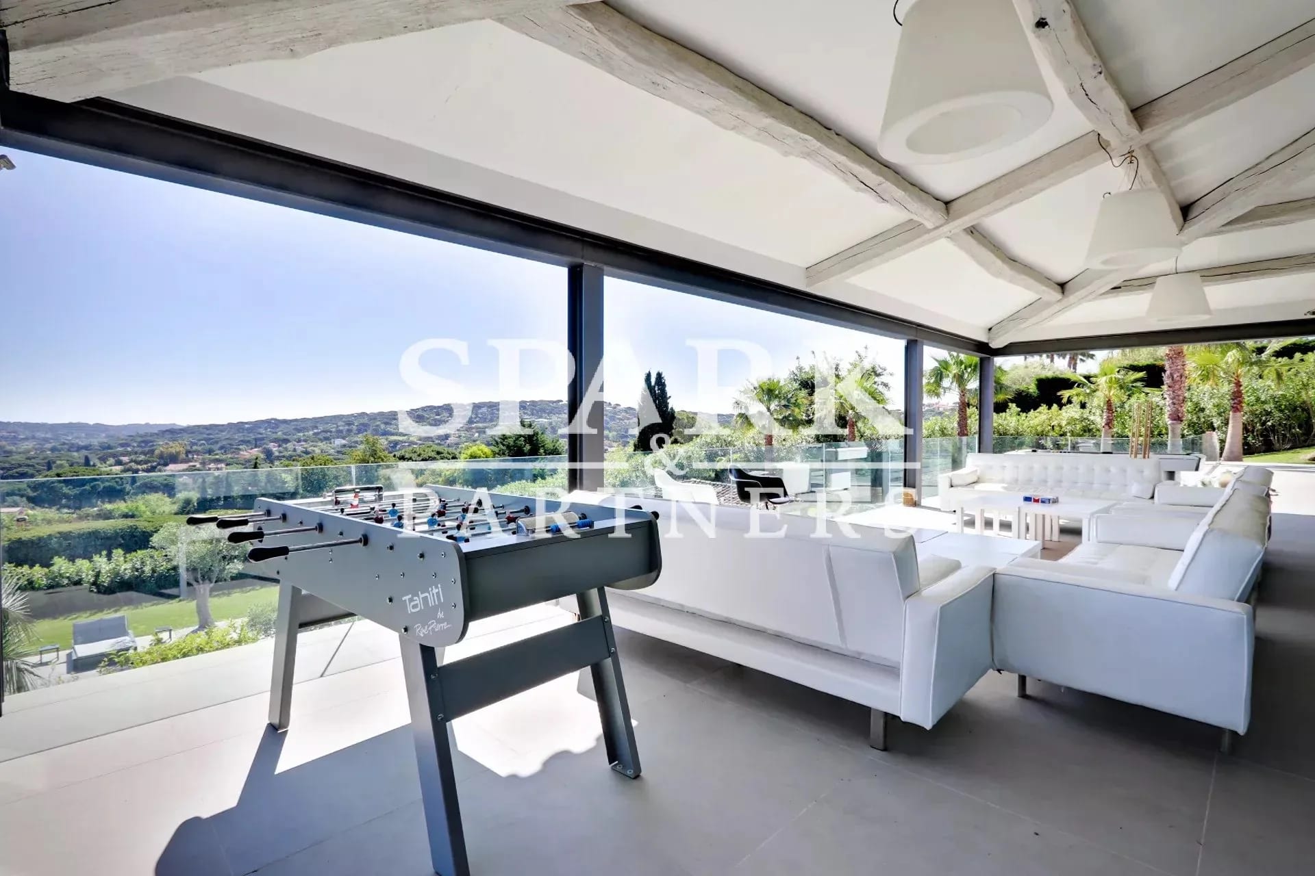Saint Tropez - Magnifique villa avec vue sur la baie des Canoubiers — 2
