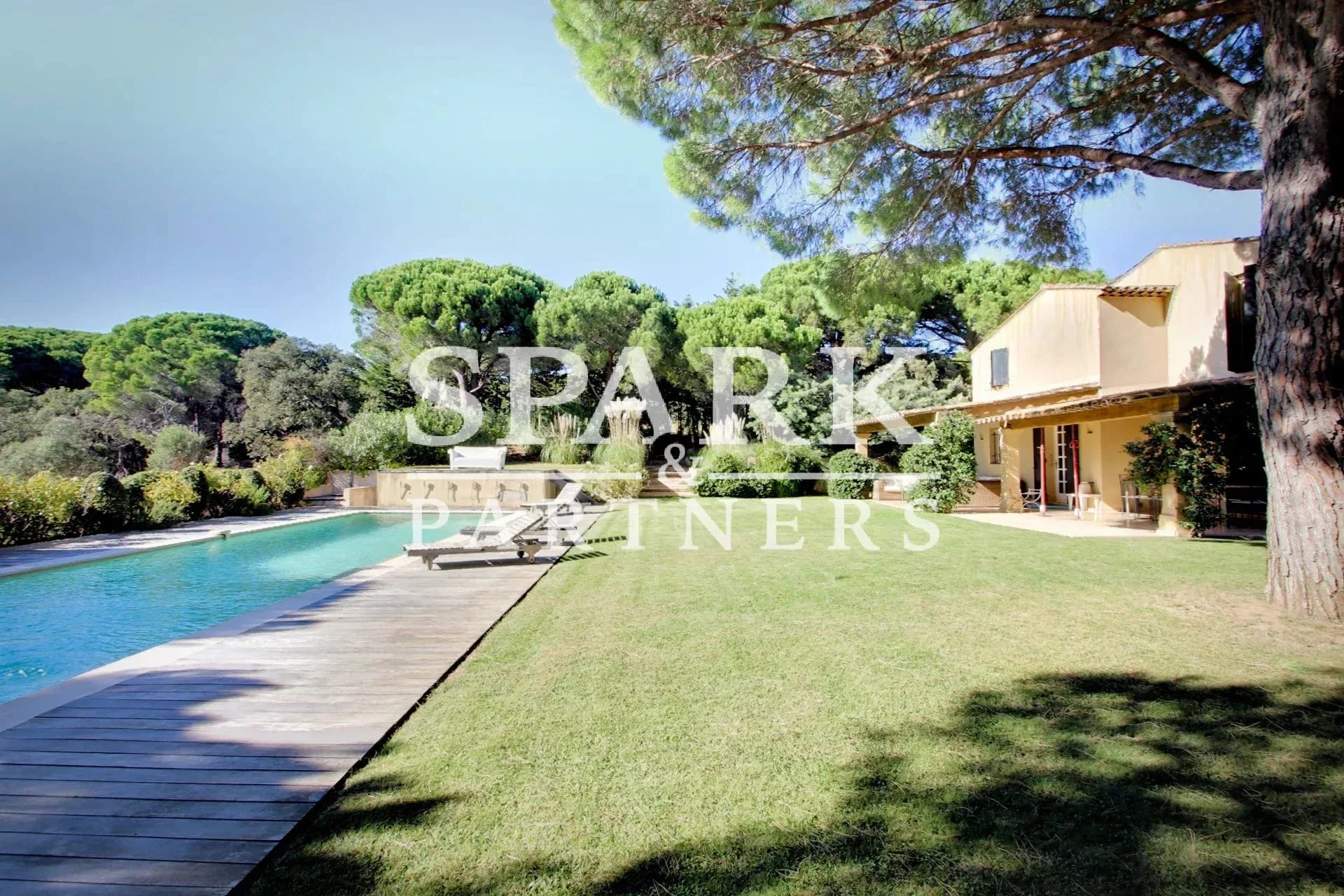 Ramatuelle - Belle villa à pied à la plage — 2