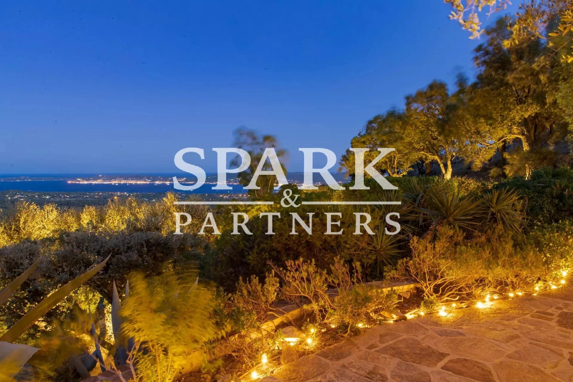 Grimaud - Villa avec une vue mer panoramique sur le Golfe de Saint Tropez — 3