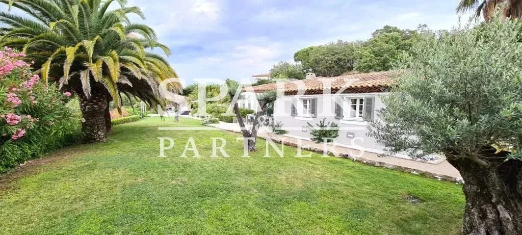 Saint Tropez - Superbe villa provençale avec vue Magnifique  mer, village et collines — 3
