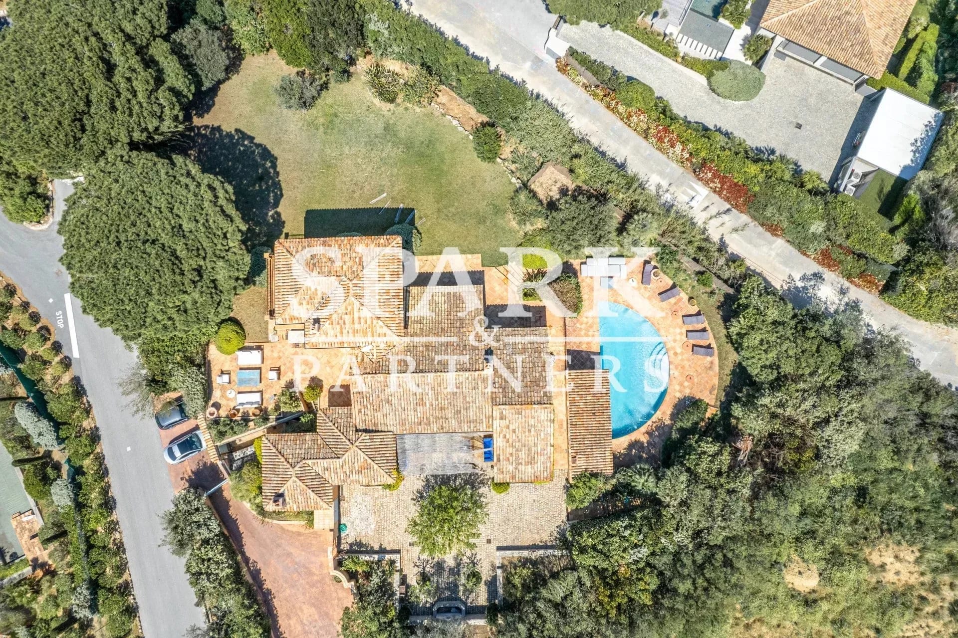 Saint Tropez Dans Domaine privé sublime propriété avec vue mer et piscine — 2
