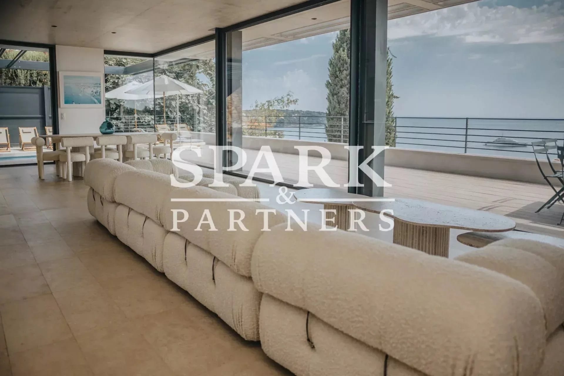 Location luxueuse villa proche Monaco — 3