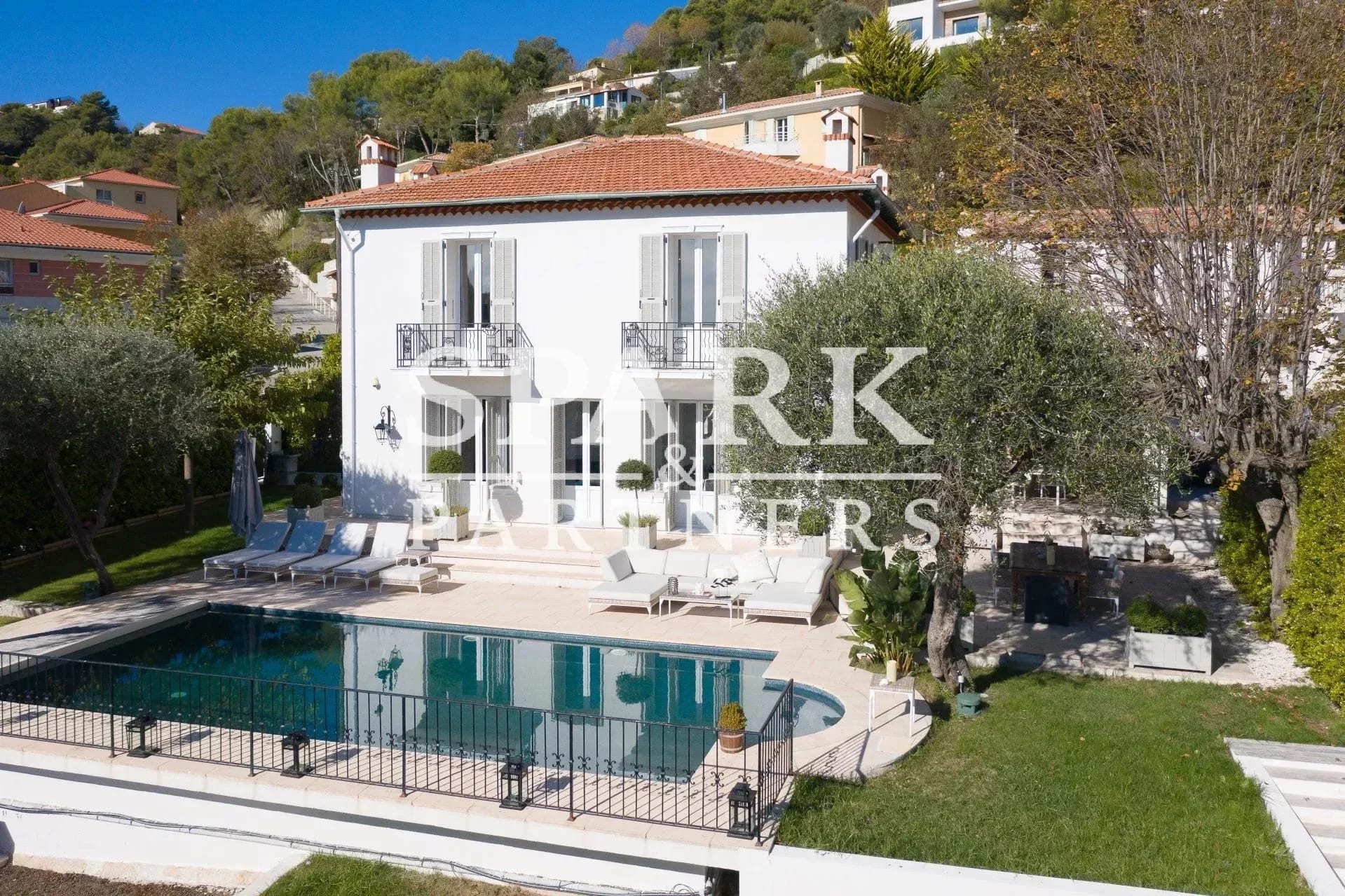 Eze - Magnifique villa raffinée avec une vue mer-  Vente — 5