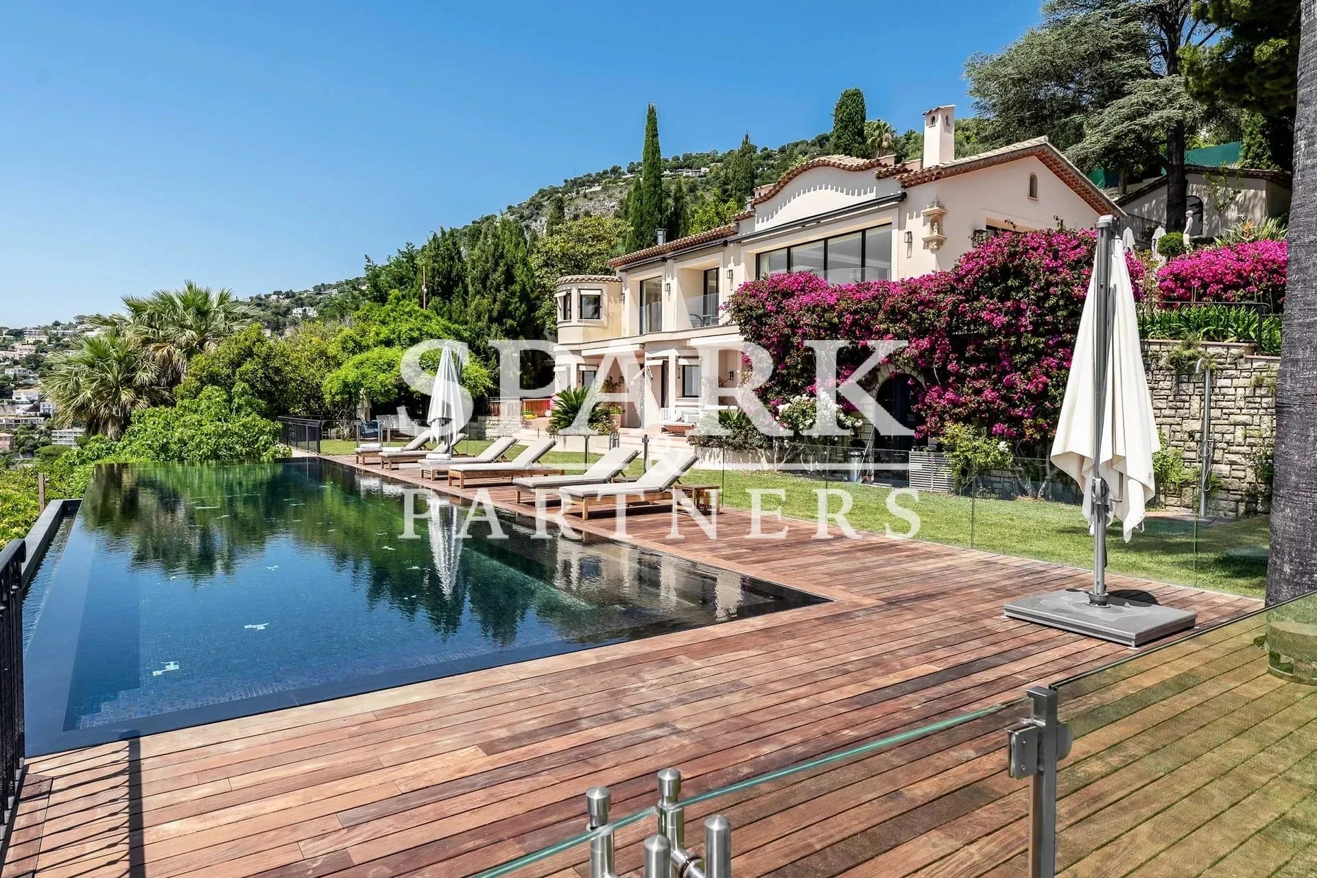 Villefranche sur Mer - Unique propriété avec vue imprenable sur la mer — 3