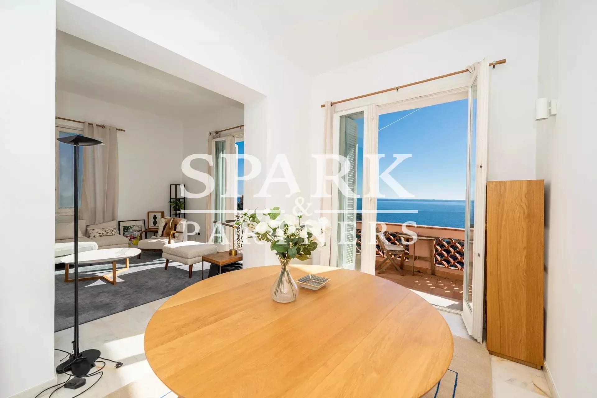 Sublime appartement 3 pieces - Vue mer panoramique - Résidence avec piscine — 2