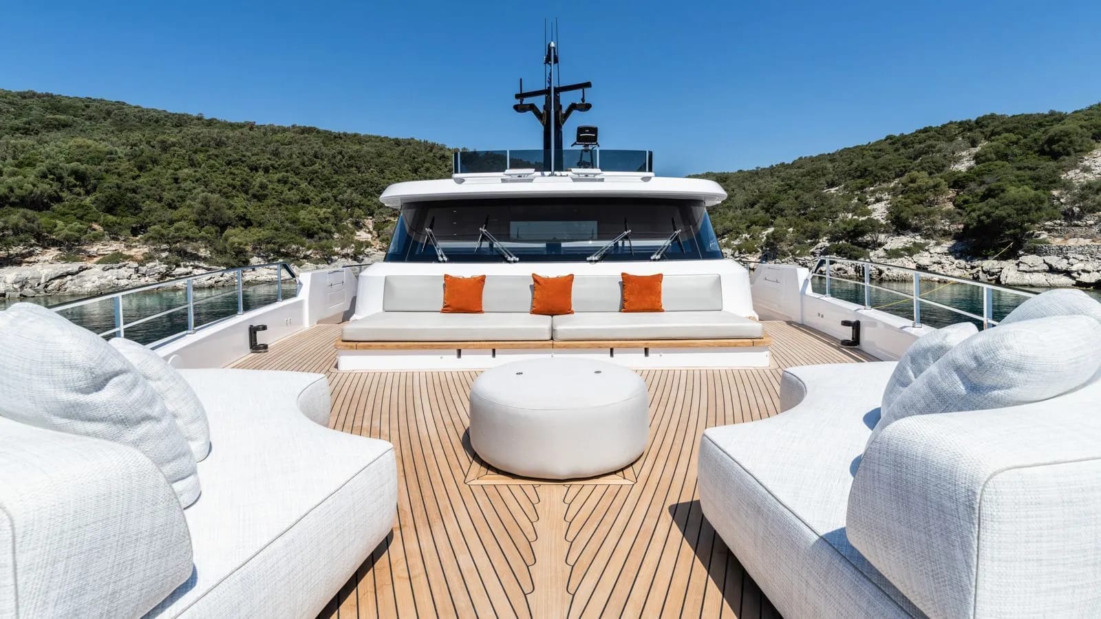 M/Y At One — 2