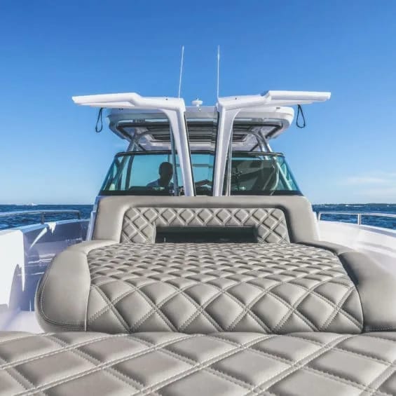 M/Y Axopar 37 Sun Top — 3