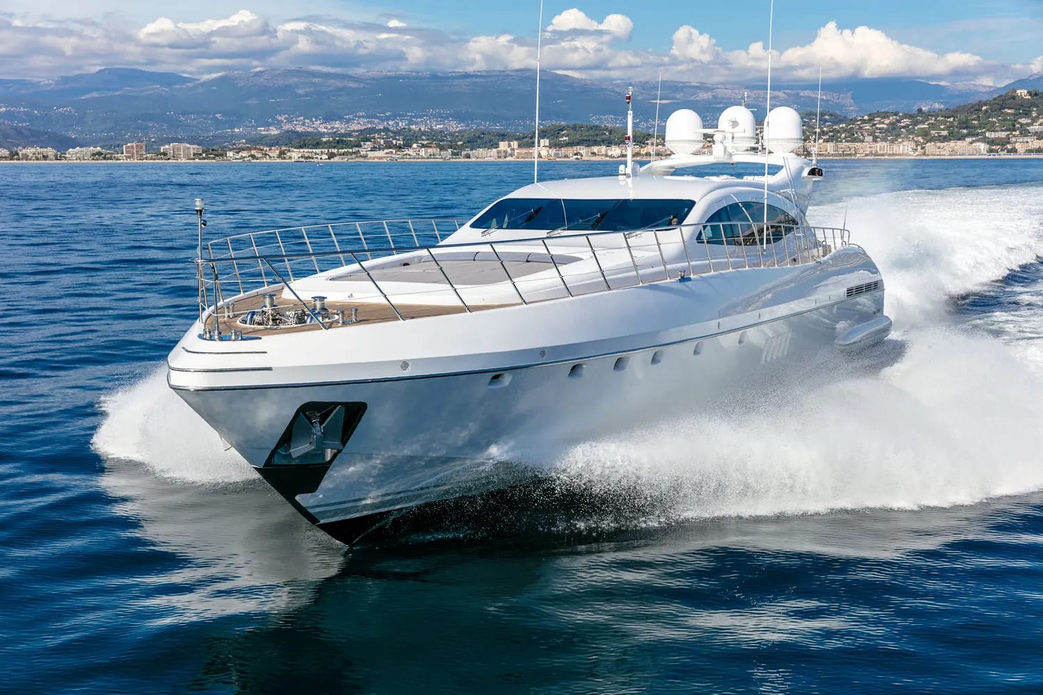 M/Y Bo — 2