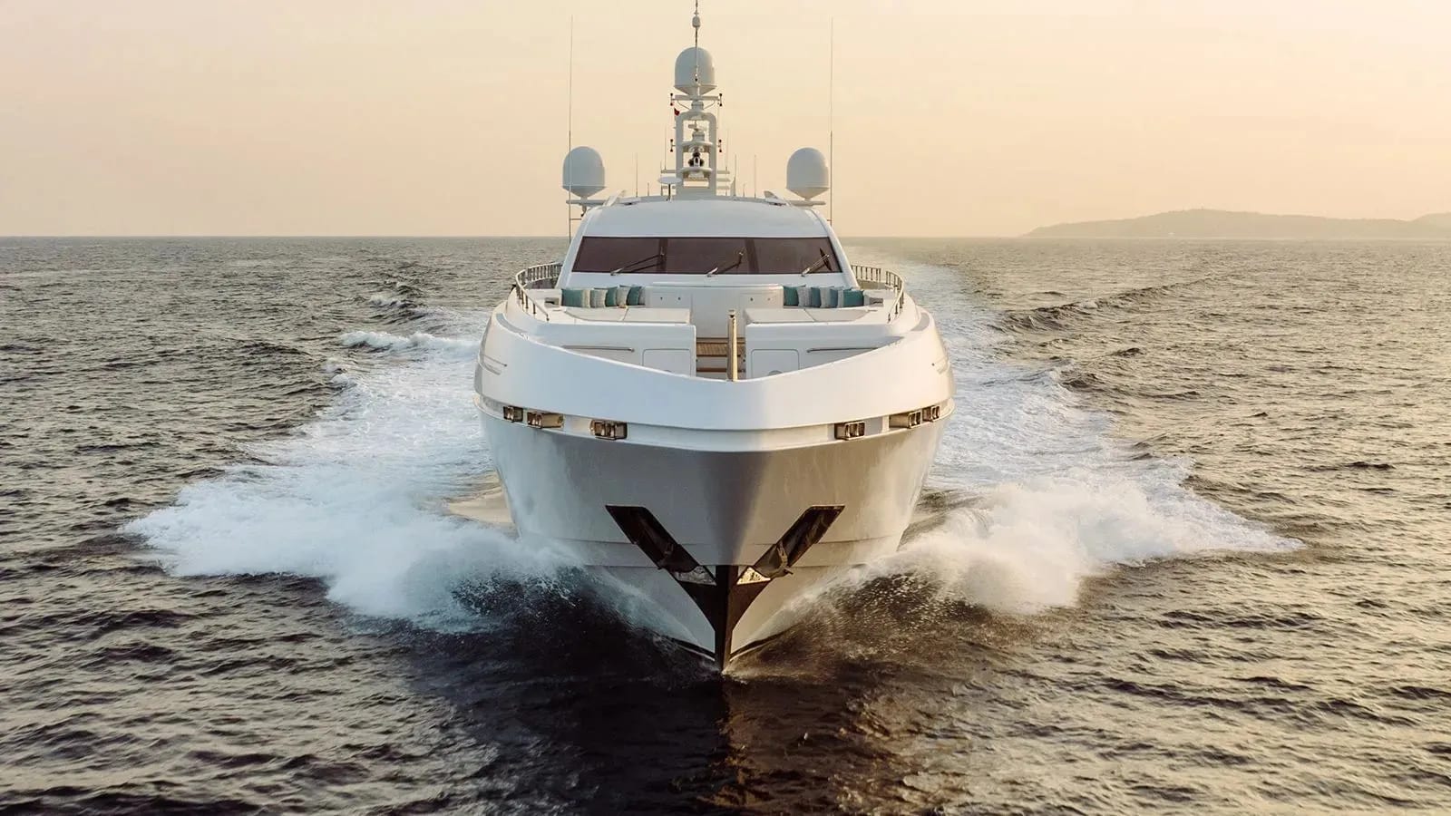 M/Y Bon Vivant — 4