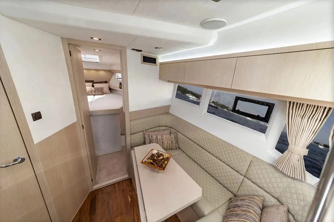 M/Y Galeon 365 — 5