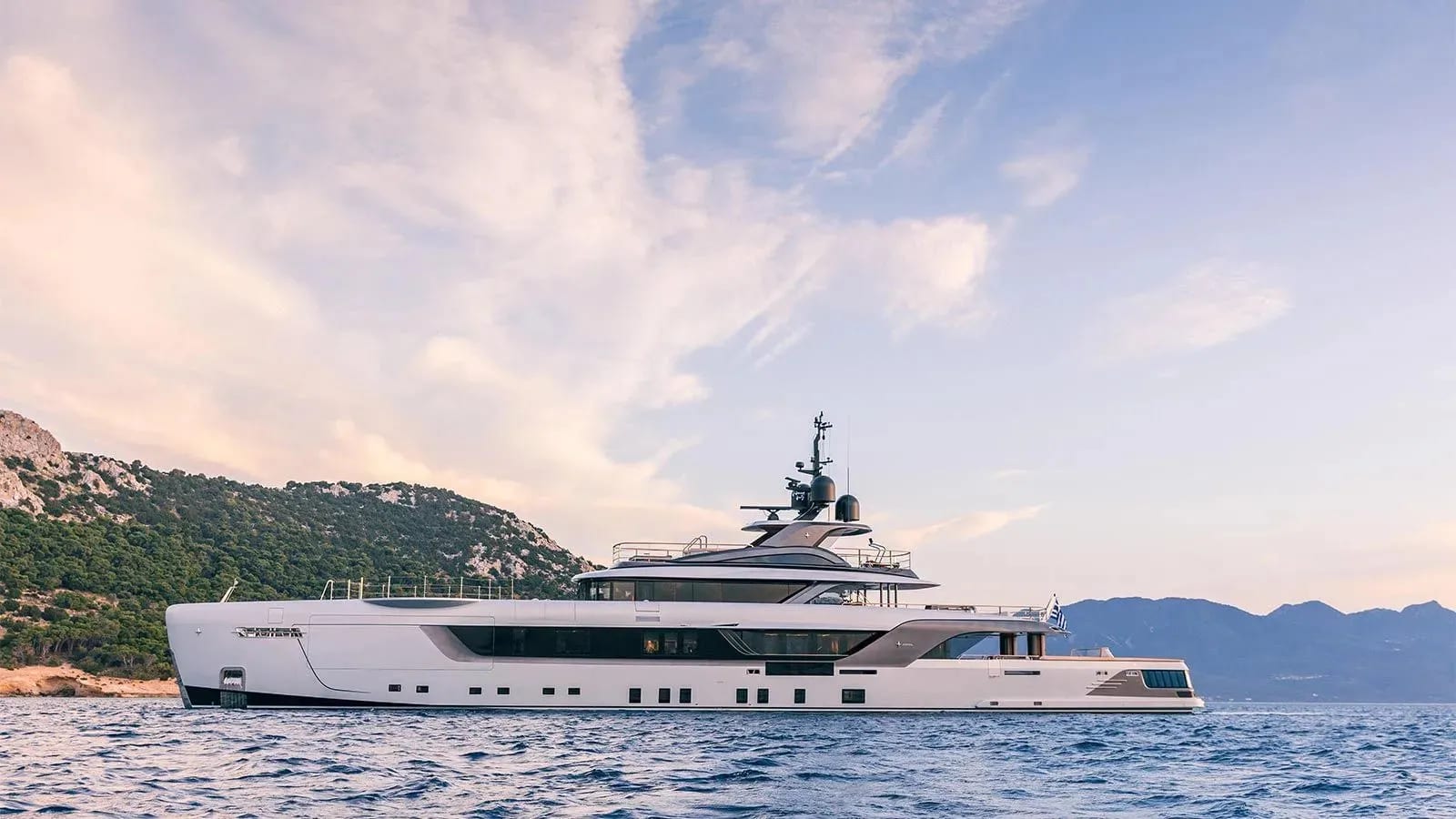 M/Y Geco — 4