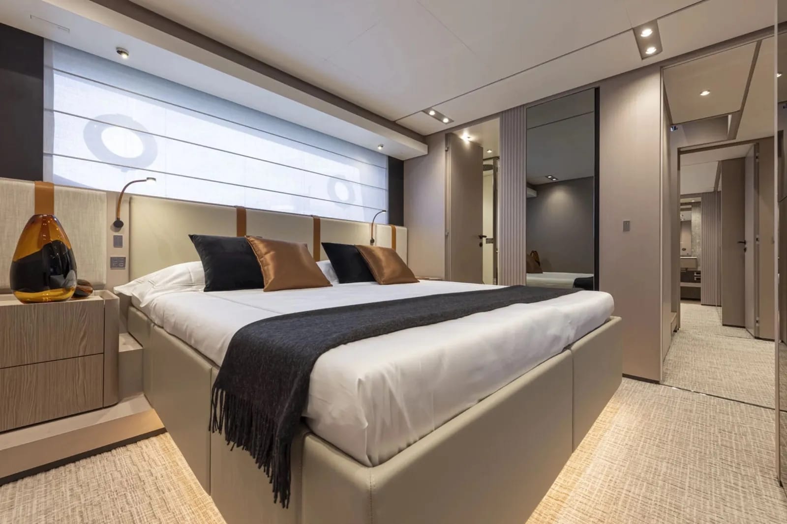M/Y H&Co — 4