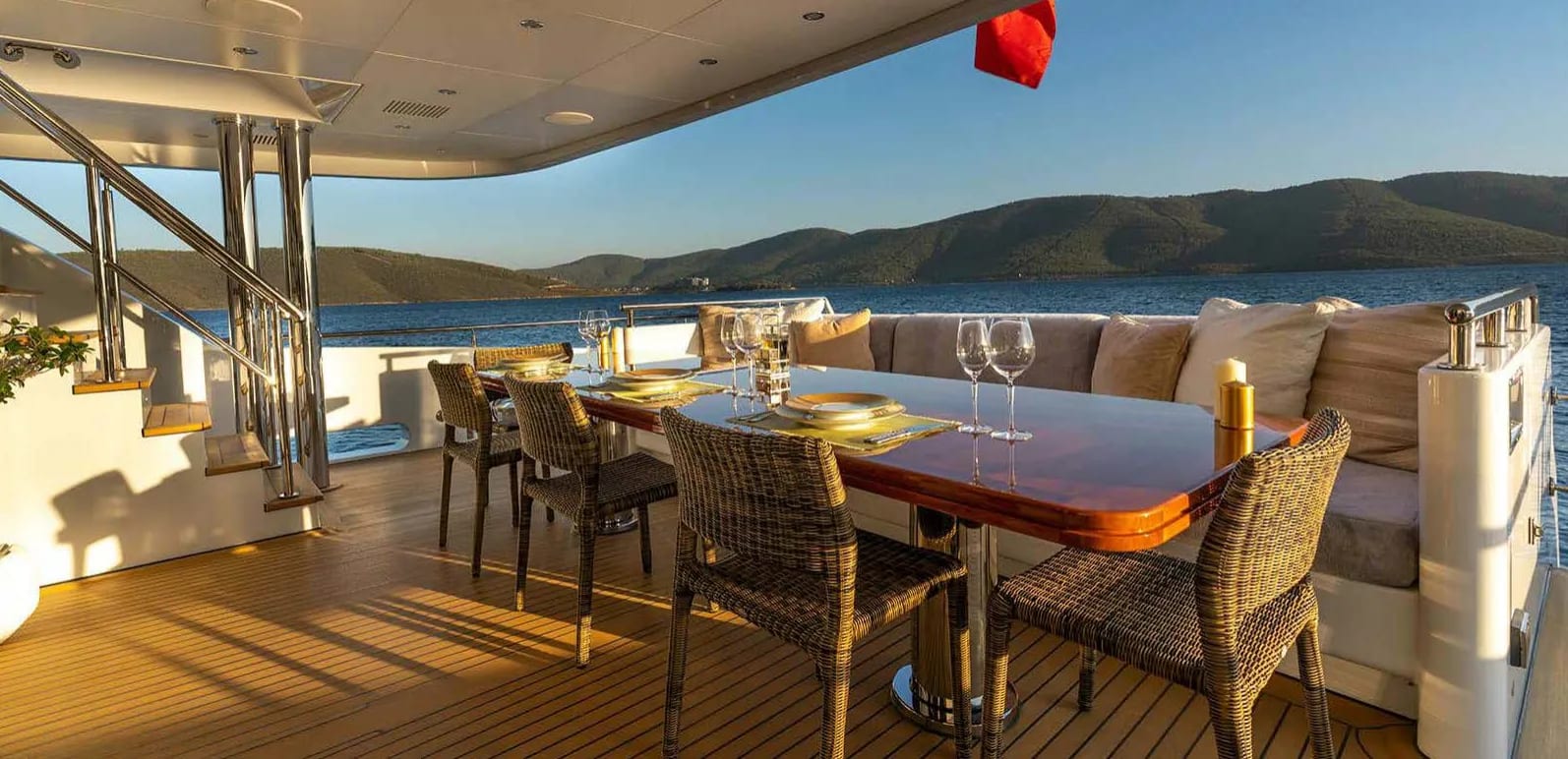 M/Y Immersive — 4