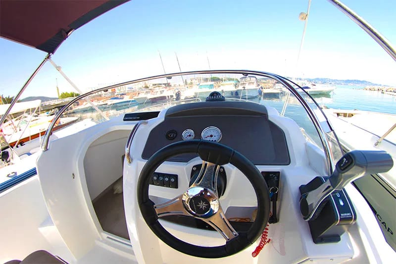 M/Y Jeanneau Cap Camarat — 4