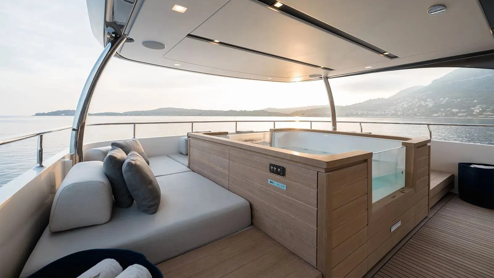M/Y Les Bruxellois — 2
