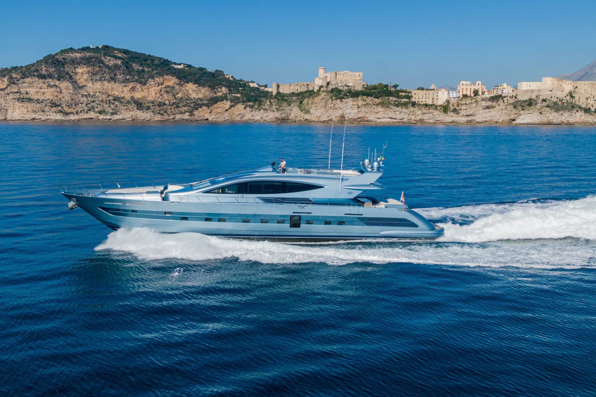 M/Y 55 — 3