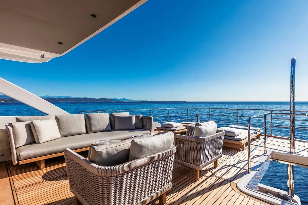 M/Y Navetta 73 — 4