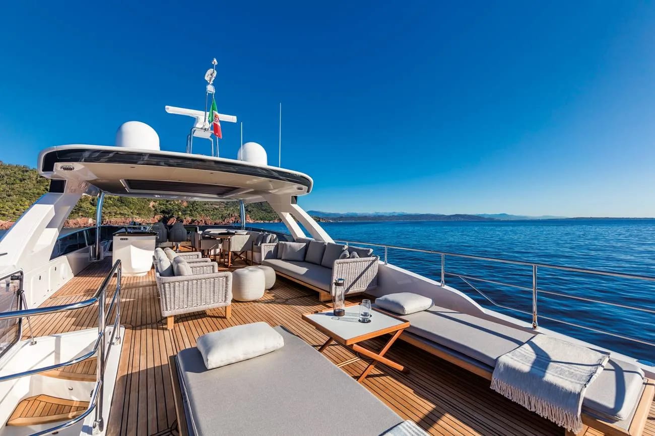 M/Y Navetta 73 — 5
