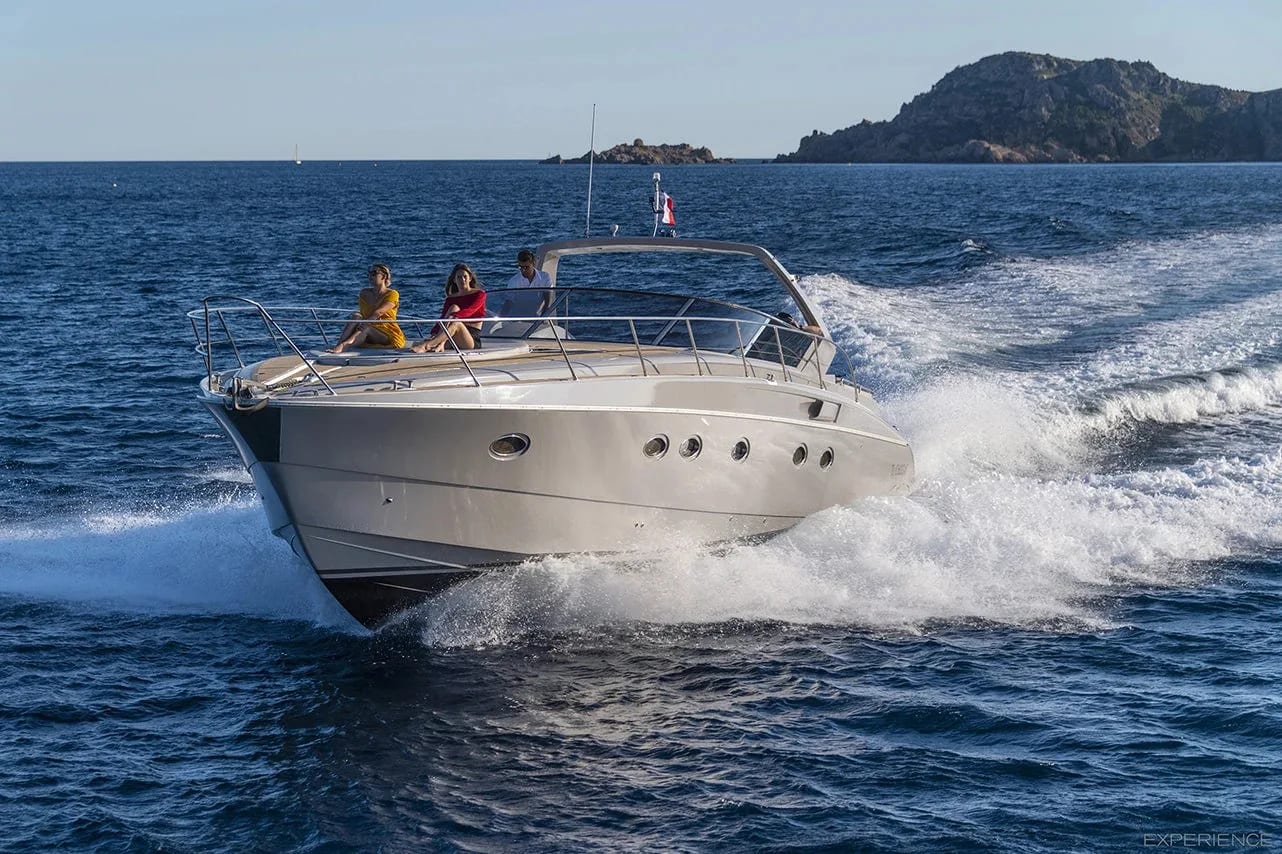 M/Y Numarine 52s — 4