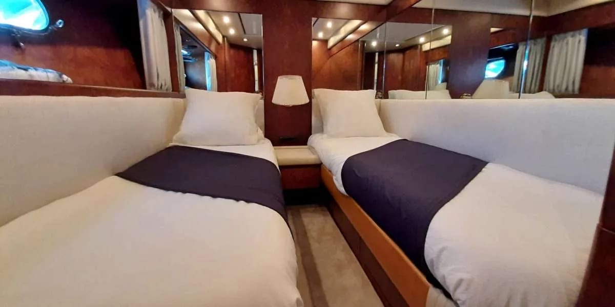 M/Y OLA — 5