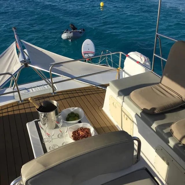 Power Catamaran 20m — 3