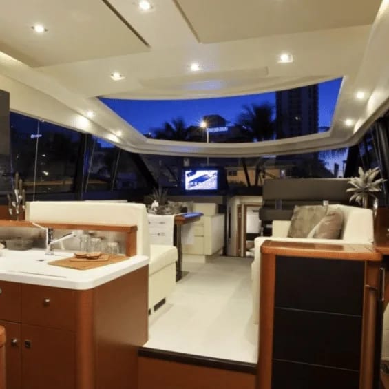 M/Y Prestige 16m — 4