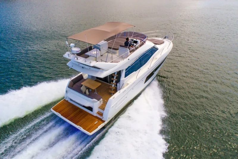 M/Y Prestige 460 — 5