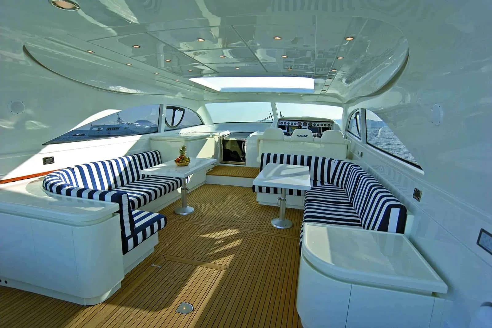 M/Y Rizzardi 73 — 2