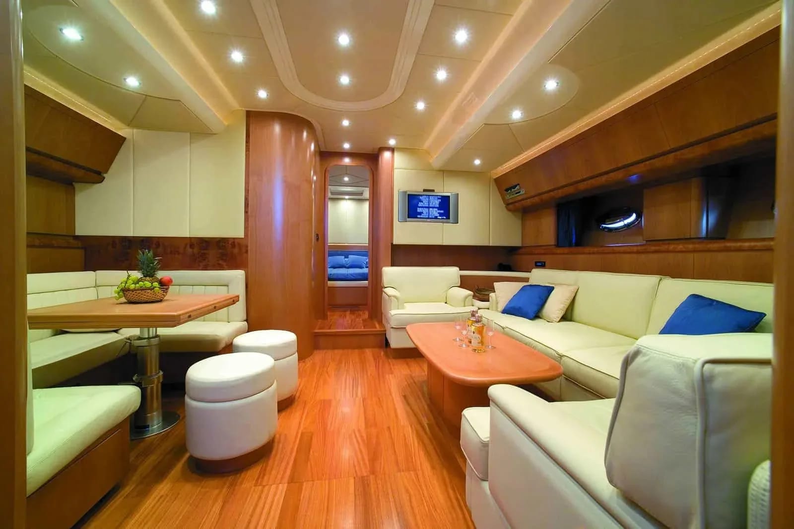 M/Y Rizzardi 73 — 4