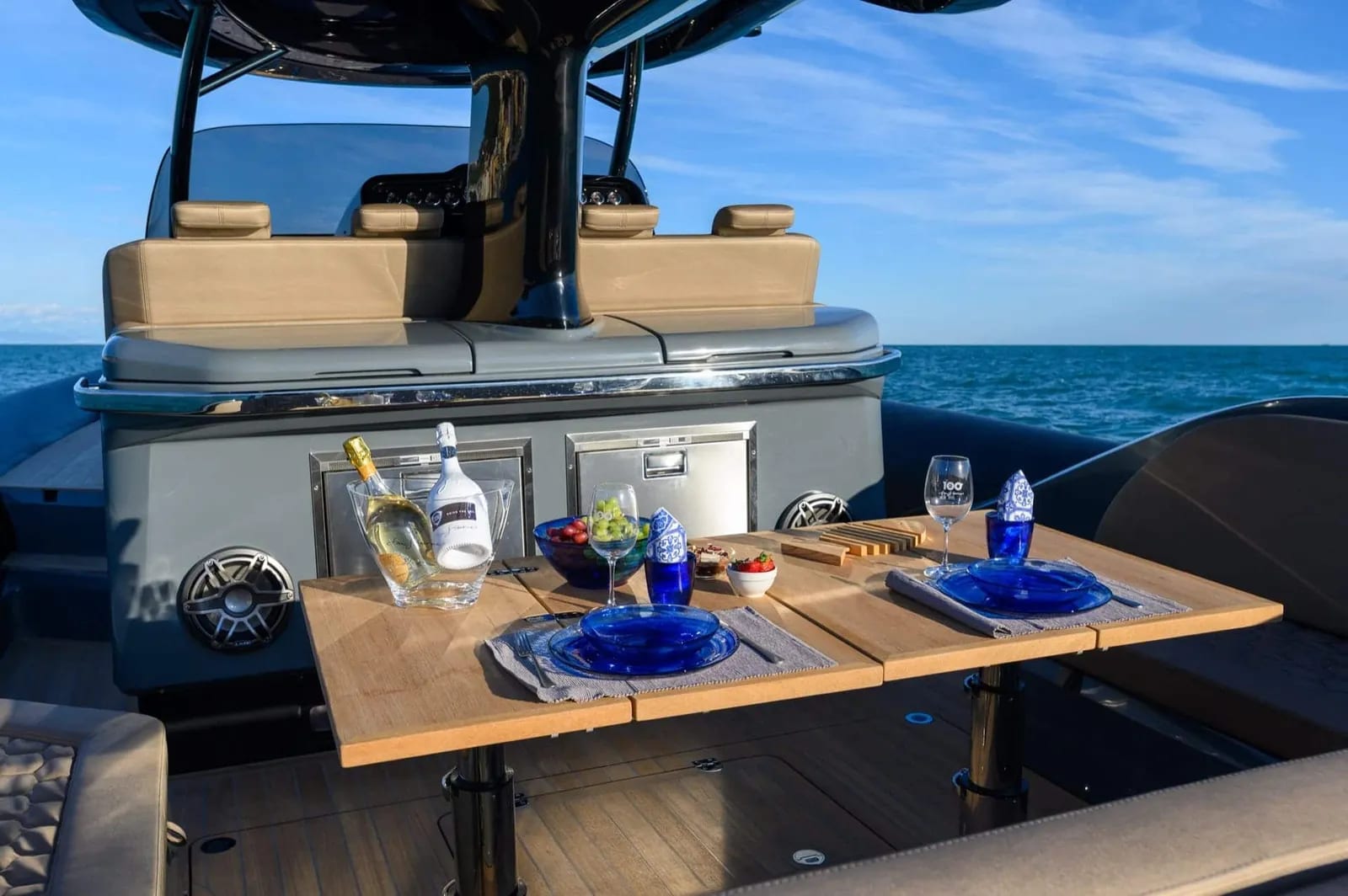 M/Y Sacs Strider 15 — 2