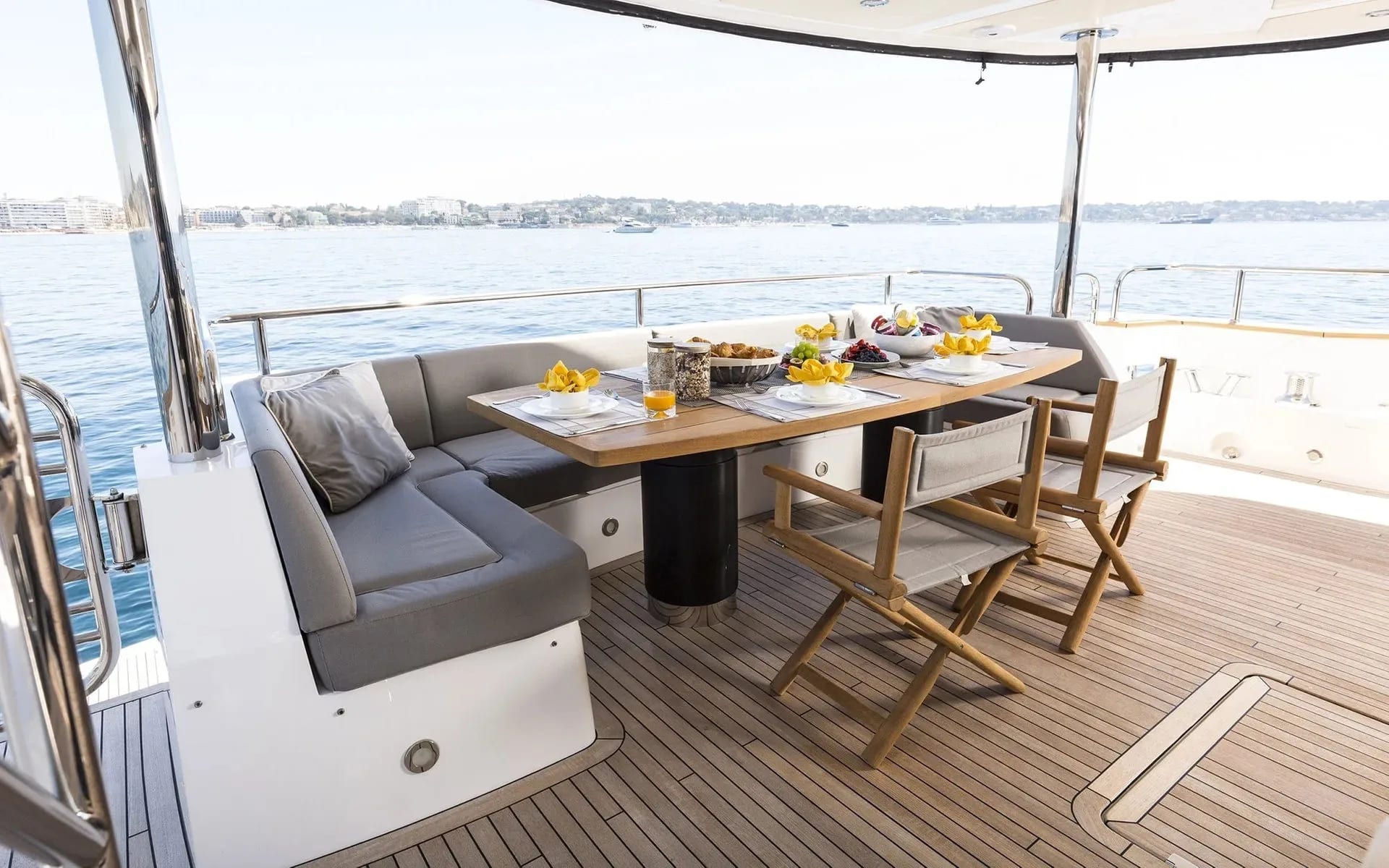 M/Y Sunseeker 28m — 5