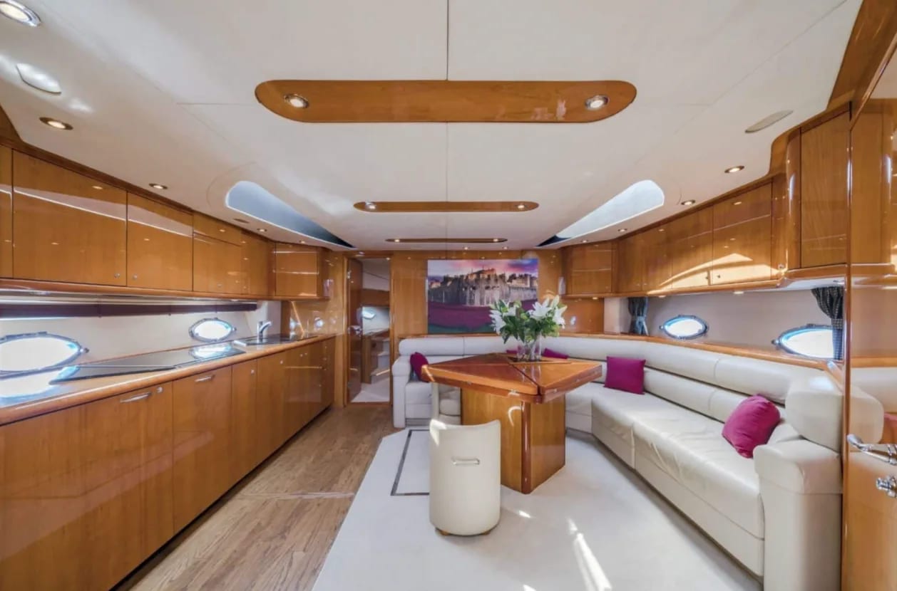 M/Y Sunseeker Predator — 5