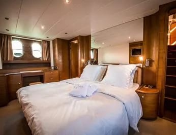 M/Y Zina — 3