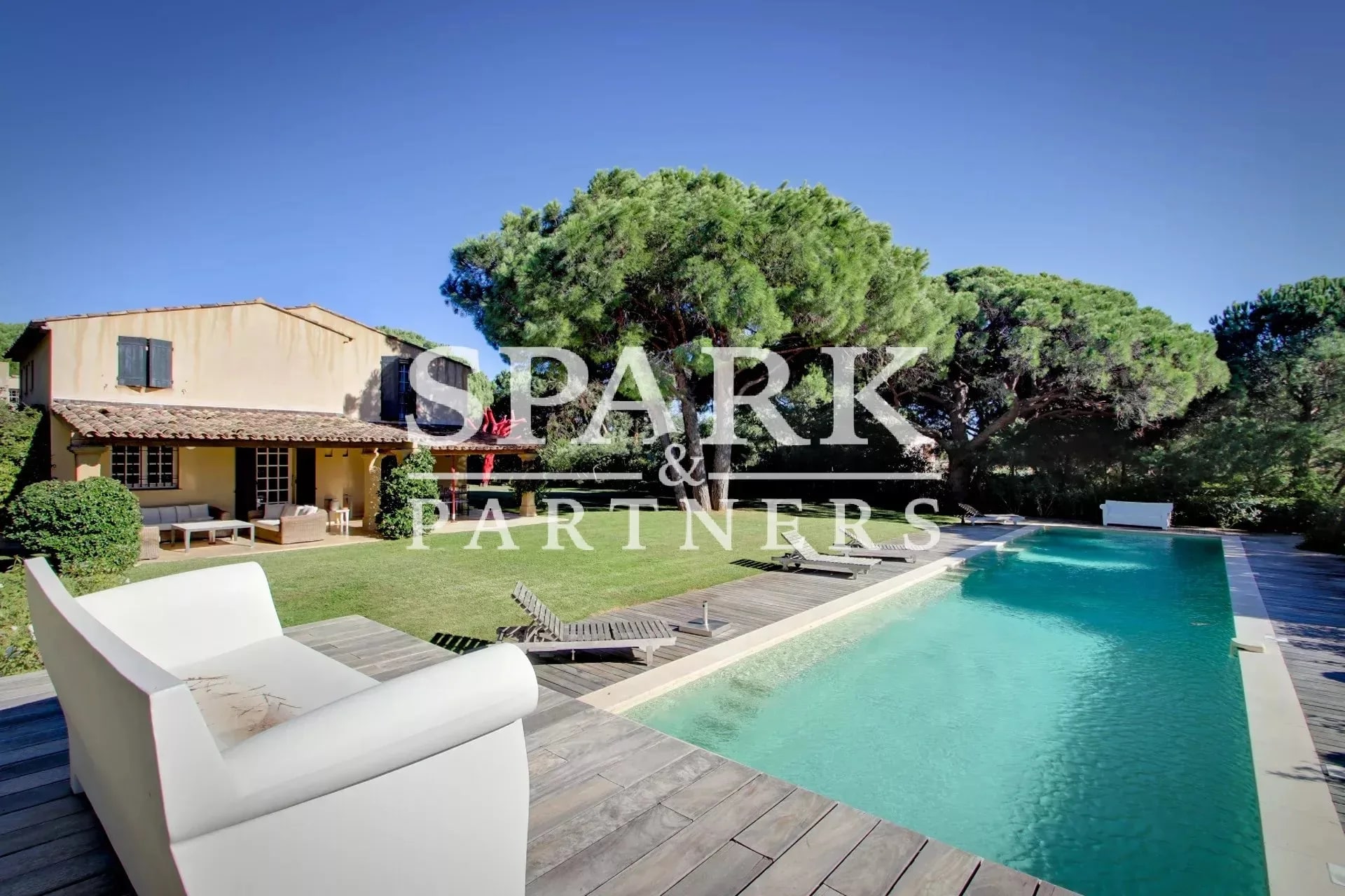 Ramatuelle - Belle villa à pied à la plage