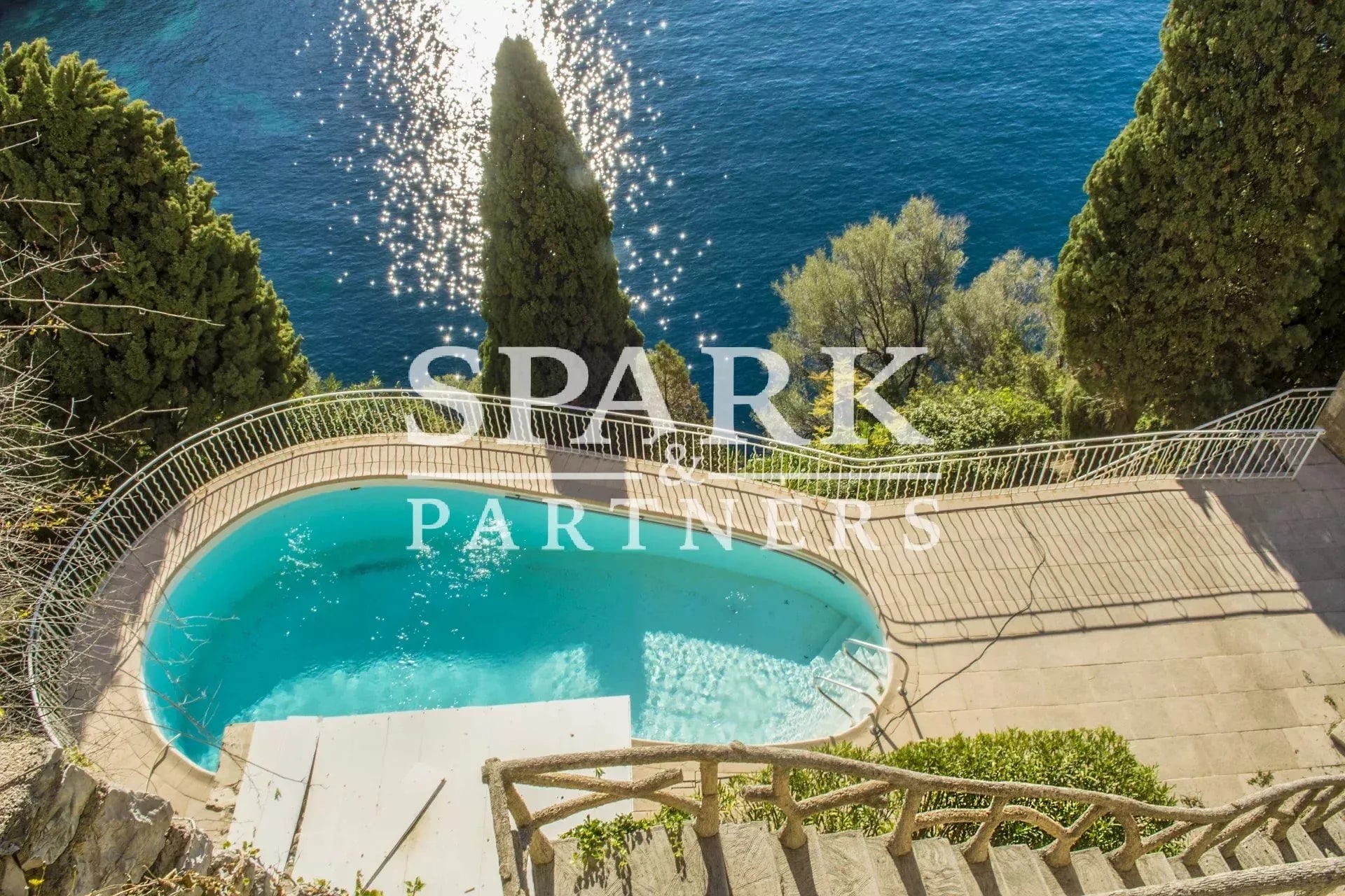 Appartement vue mer panoramique - Résidence avec piscine