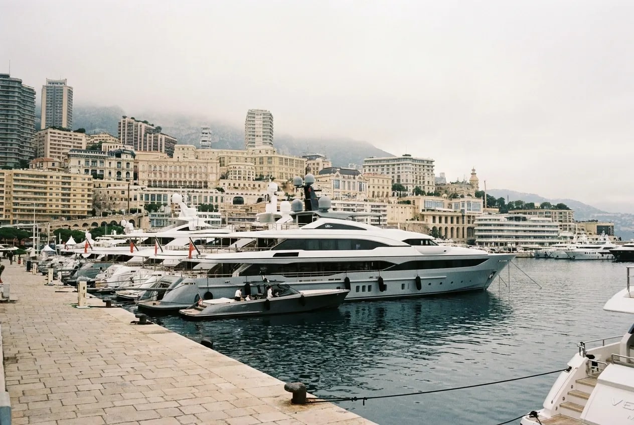 Poste · Port Hercule