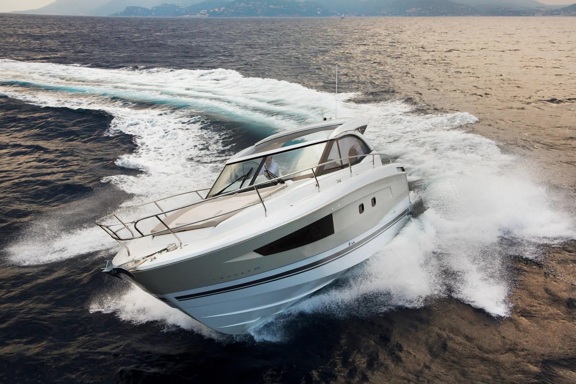 M/Y Black Lobster