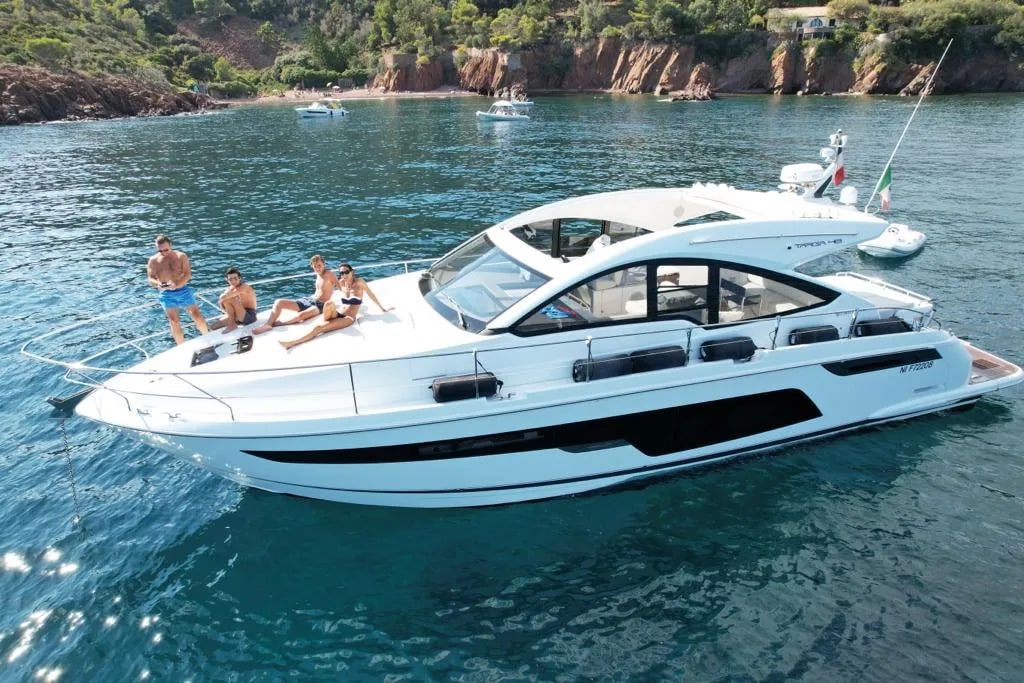 M/Y Boub's