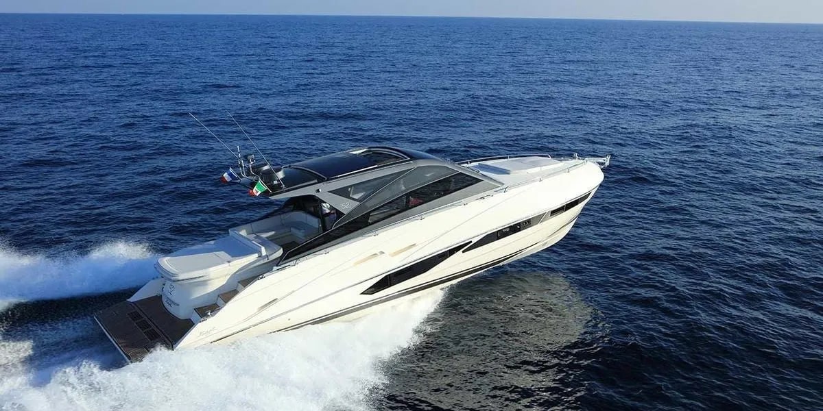 M/Y Fiart 52