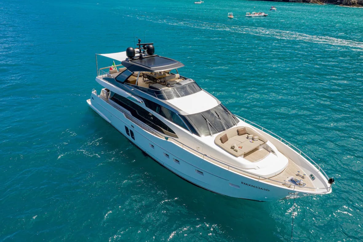 M/Y Lucky