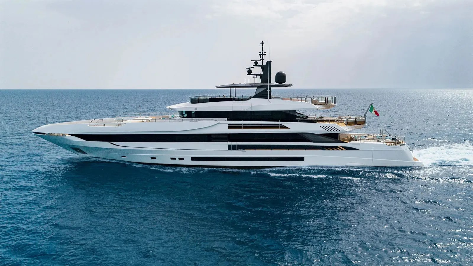 M/Y Maverick