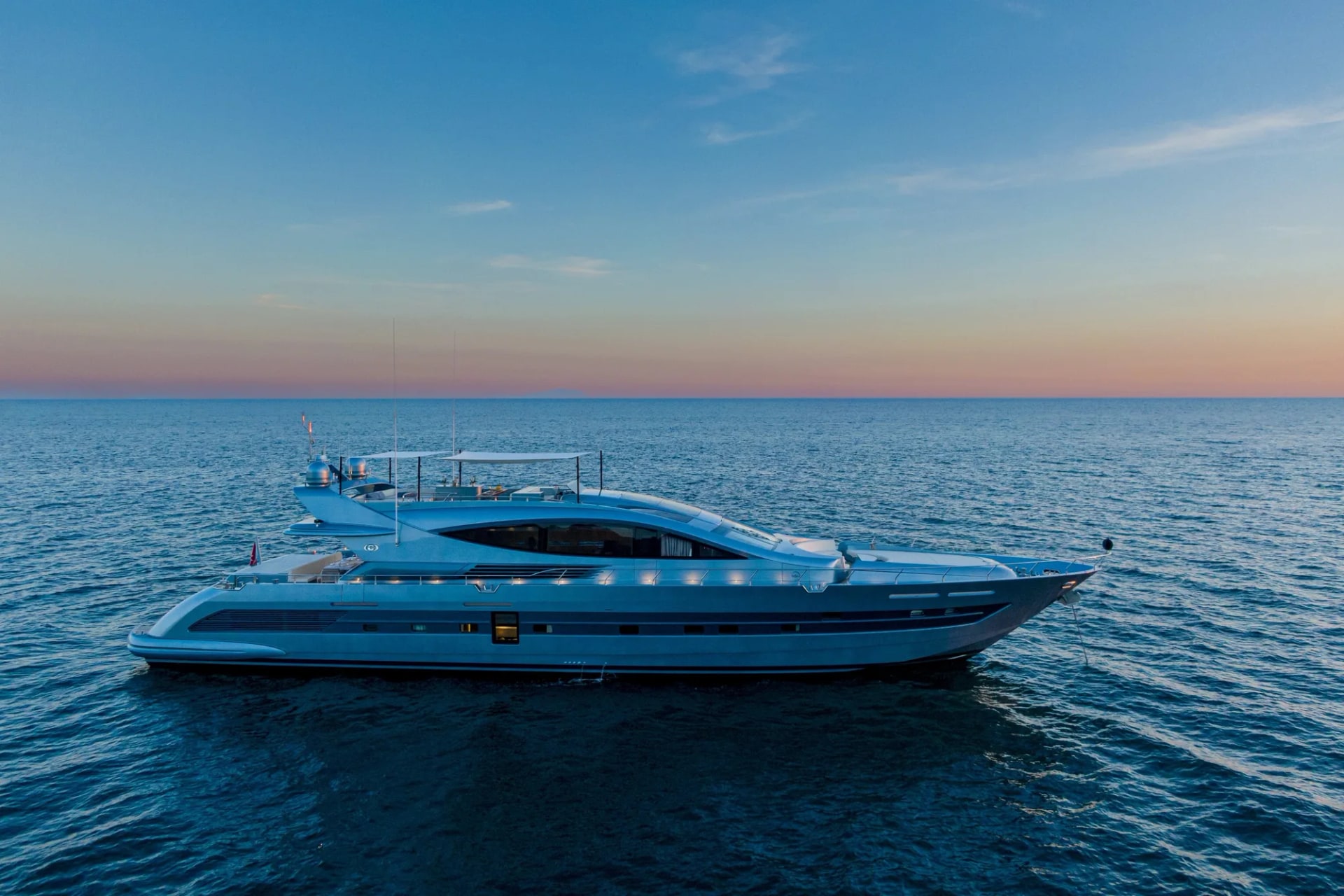 M/Y 55